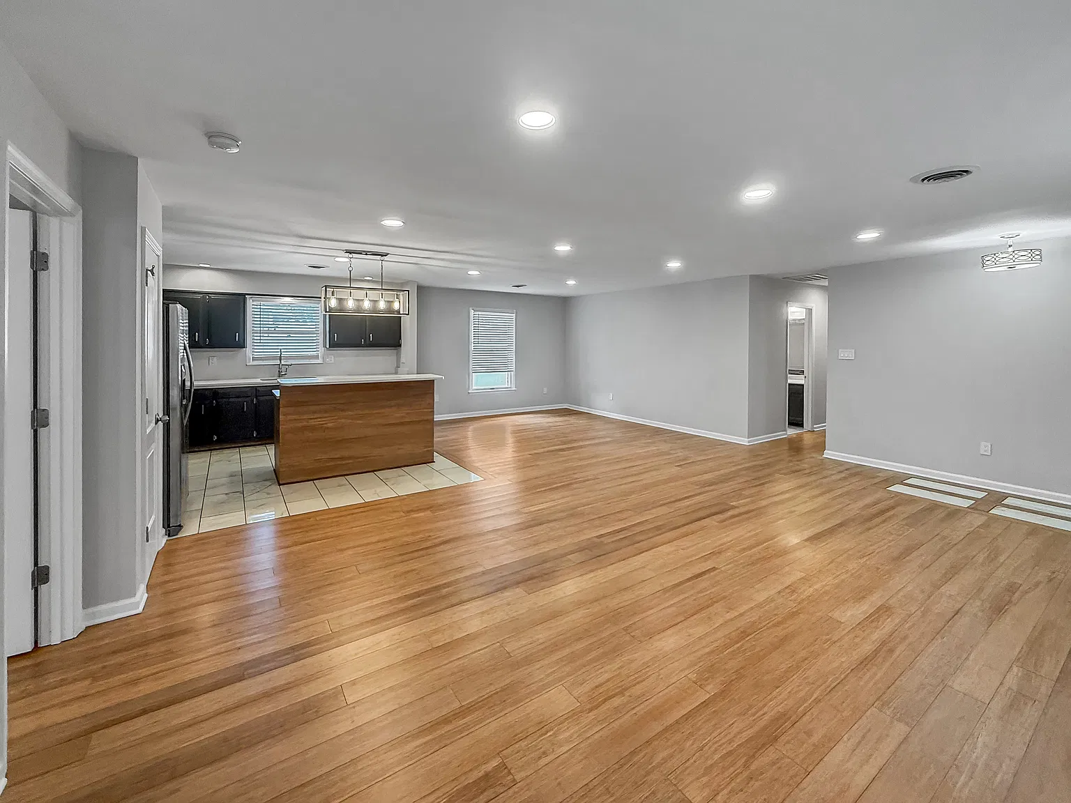 171 Euclid Ave — Photo 3