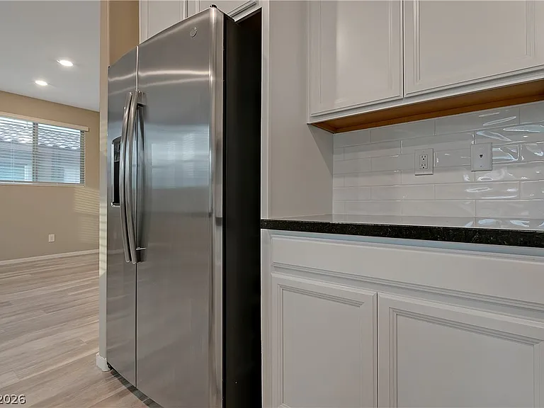 41 Lomita Heights Dr — Photo 27