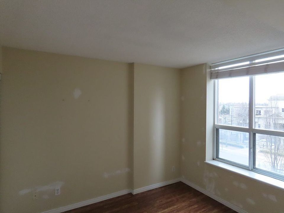 2nd image of 55 Harrison Garden Blvd #402