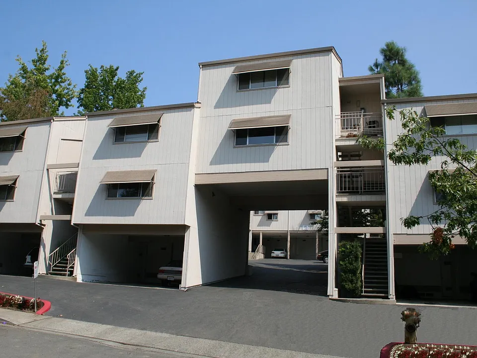 38 McKenzie Ct #38