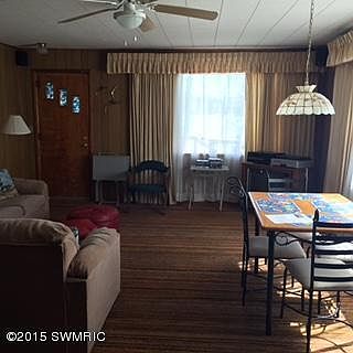 4th image of 8520 S Lakeshore Dr