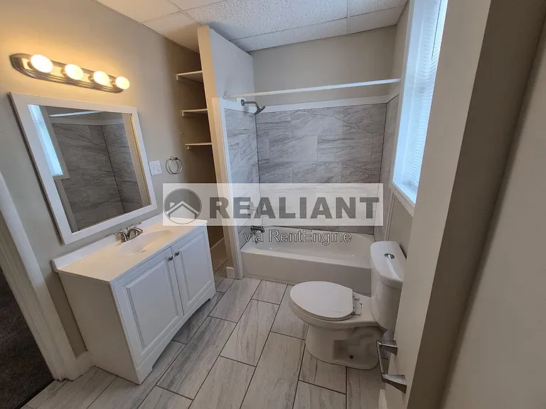 132 Evergreen Ave #1 — Photo 9