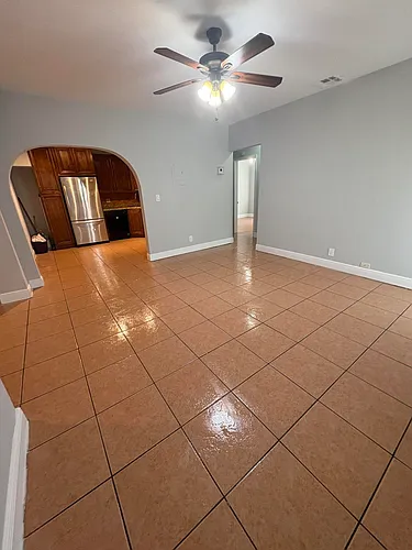 1340 NW 5th Ave Photo 1