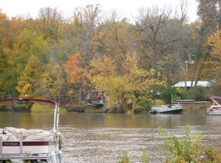 2925 River Rd, Kankakee, IL 60901