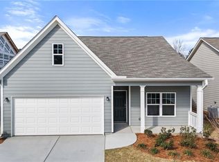 18 Primrose Dr, Dallas, GA 30132