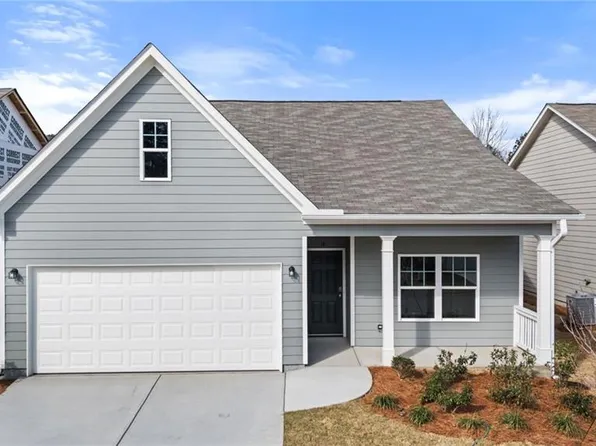 18 Primrose Dr, Dallas, GA 30132