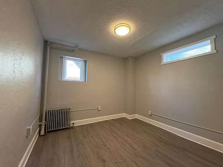 Tower View Apartments — Photo 15