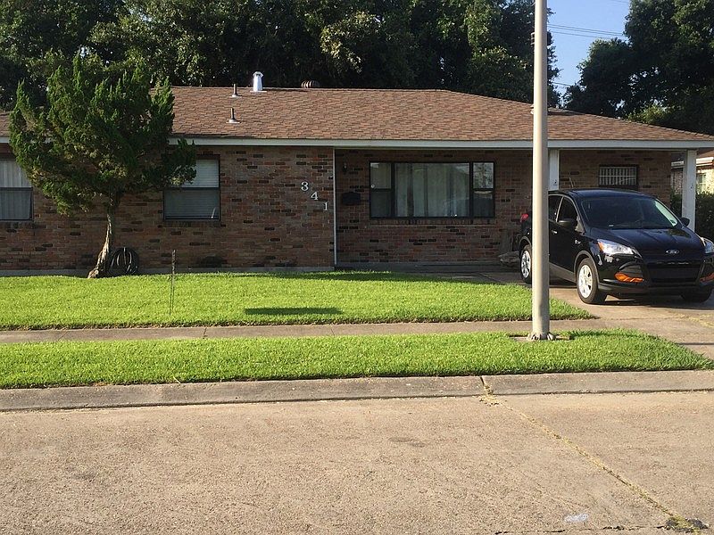 1st image of 341 Greenwood Dr