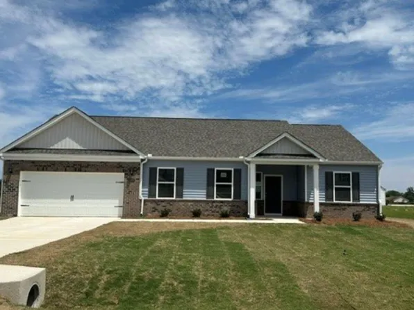 10685 Beard Way, Bailey, NC 27807
