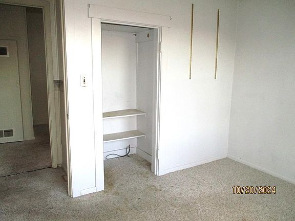 5th image of 7108 E 30th Ave