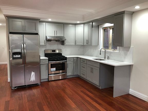 2nd image of 21536 40th Ave Fl 2
