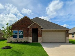521 Park Place Dr, Newcastle, OK 73065