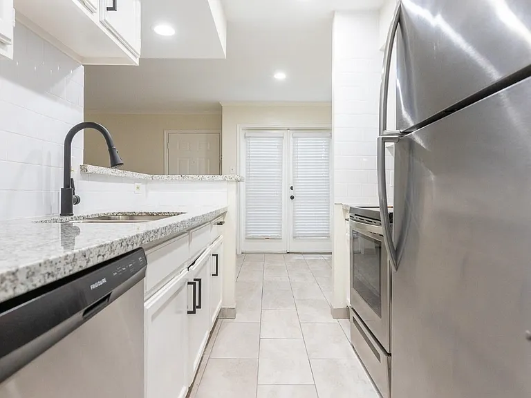 14600 Fonmeadow Dr #11 — Photo 18