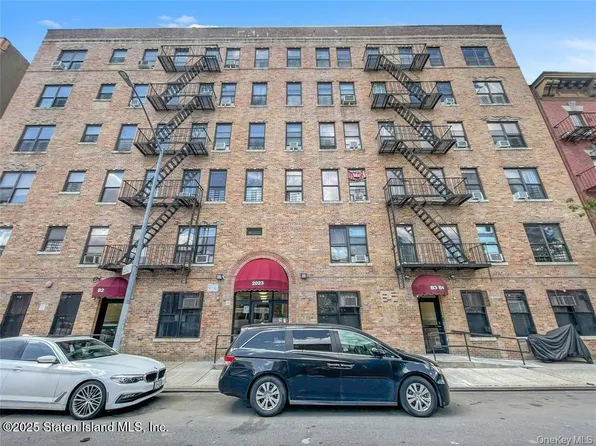 2023 Belmont Ave APT 5D, Bronx, NY 10457