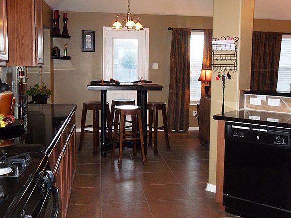 4th image of 30715 W Lost Creek Blvd