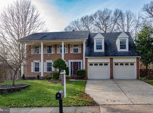 7316 Walnut Knoll Dr, Springfield, VA 22153