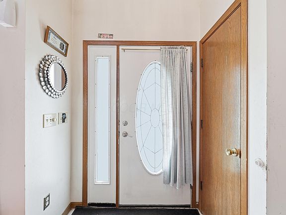 5th image of 2766 Raphael Dr