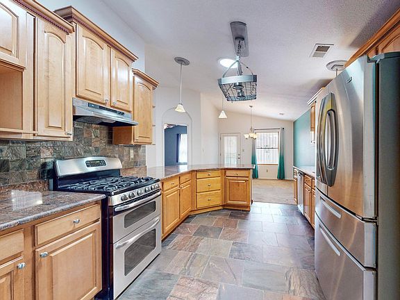 3rd image of 6708 Boca Negra Pl NW