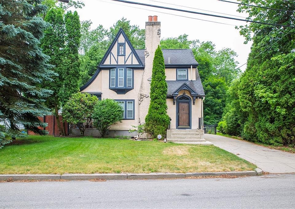 1st image of 4 Grandview Ave