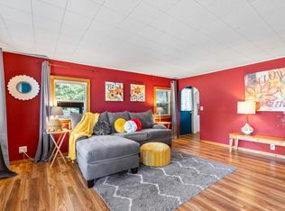 732 5th St, Baraboo, WI 53913