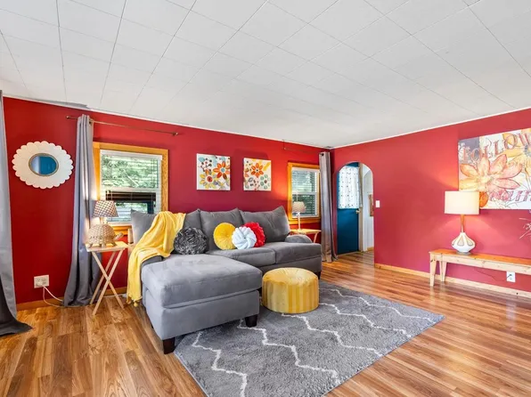 732 5th Street, Baraboo, WI 53913