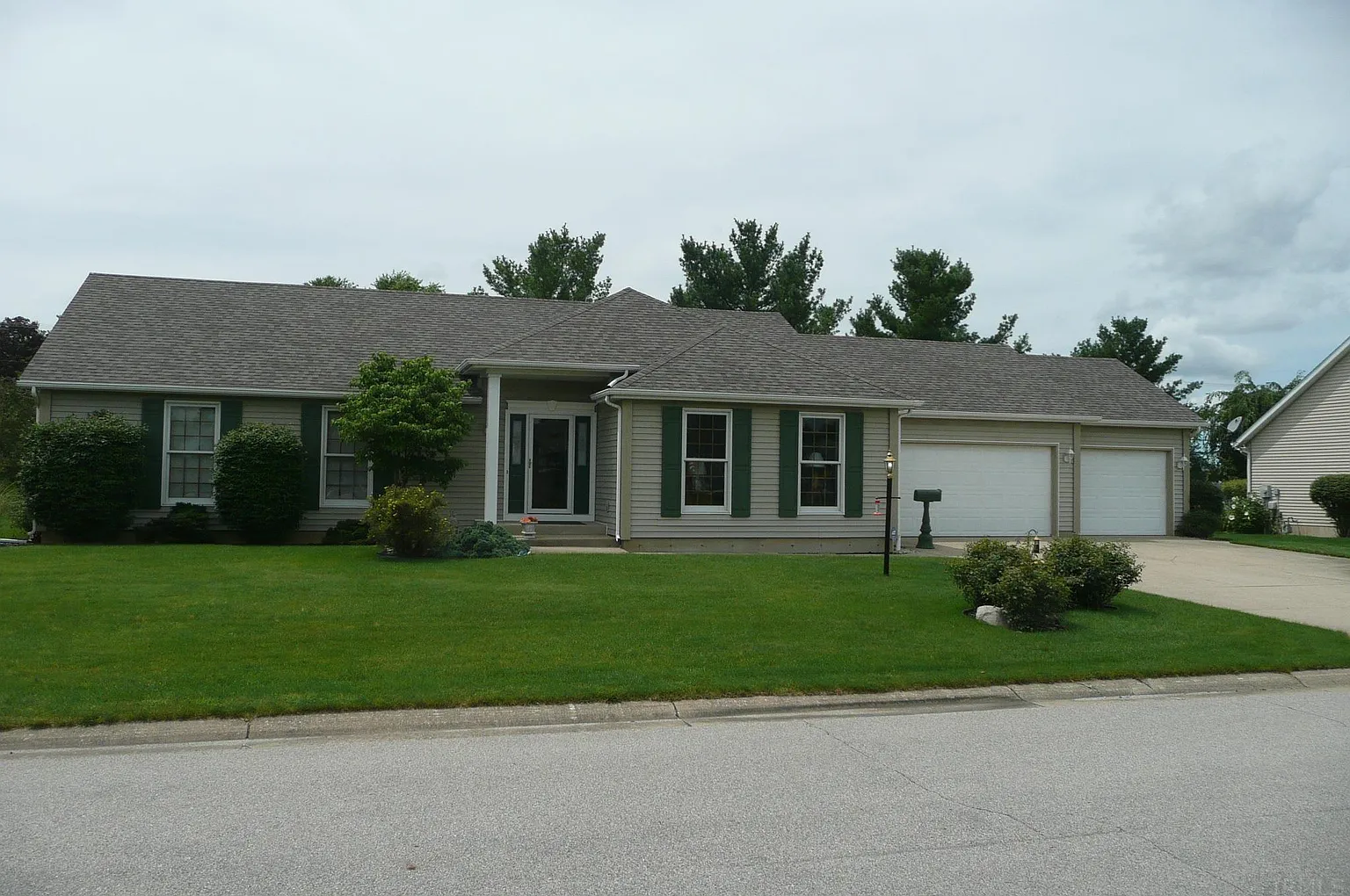 61591 Haverford Ct photo 1