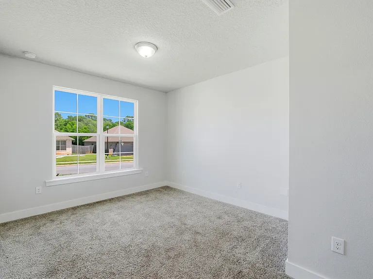 425 Pemberton Ln — Photo 24