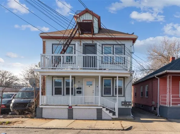42 De Soto St, Providence, RI 02909