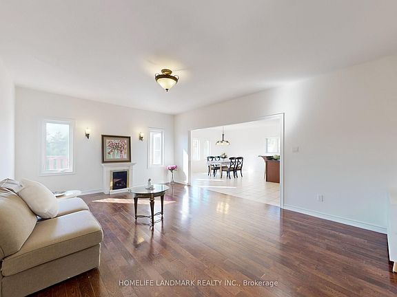 5th image of 3668 Harmony Rd N