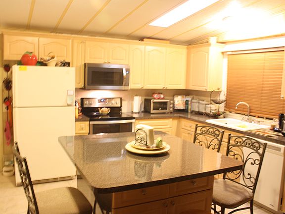 2nd image of 2000 N Congress Ave APT 205