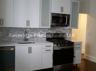 1556 Cambridge St #2-111Q, Cambridge, MA 02139