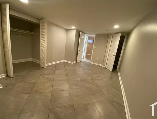 5636 Midwood Ave #1 — Photo 18
