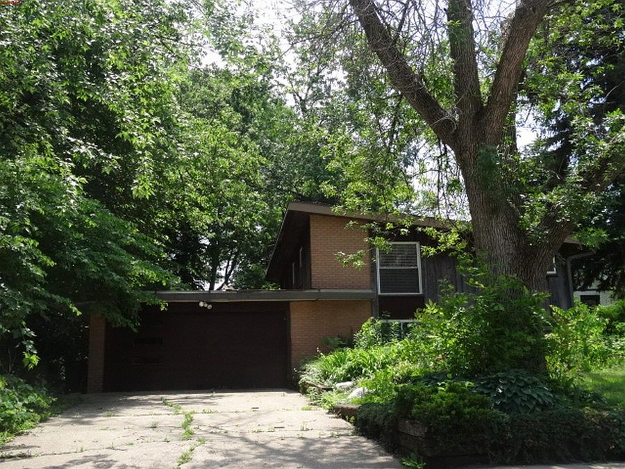 1st image of 722 Garfield Ave