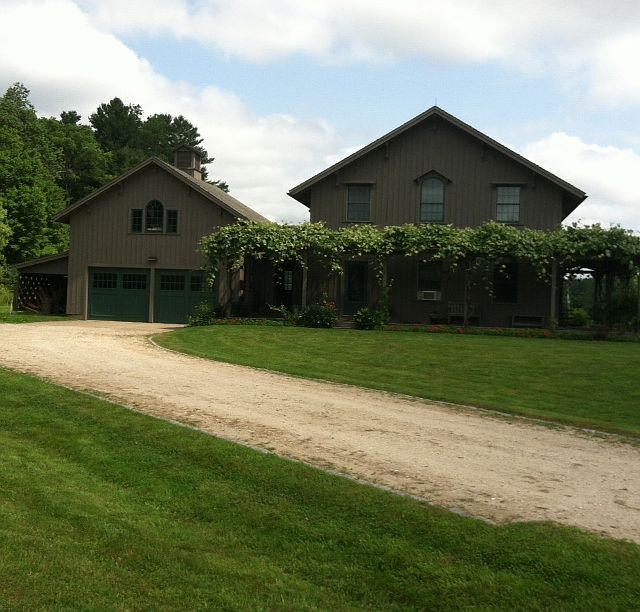 2nd image of 135 Longwoods Rd