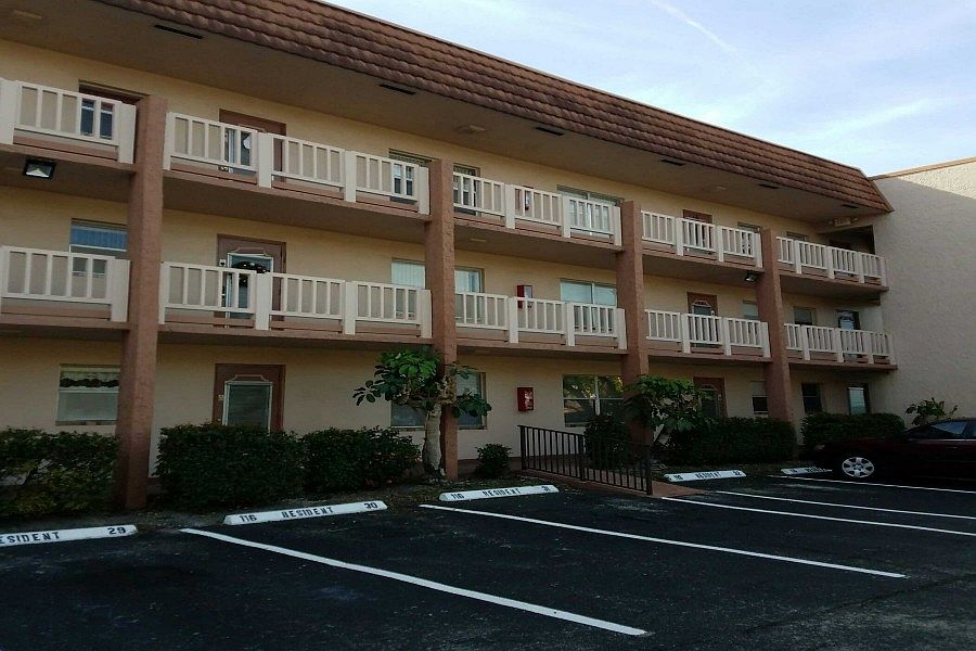 2nd image of 9380 Sunrise Lakes Blvd APT 108