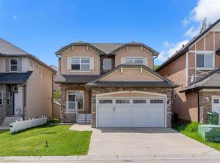 57 E Sherwood Ter NW, Calgary, AB T3R1M9