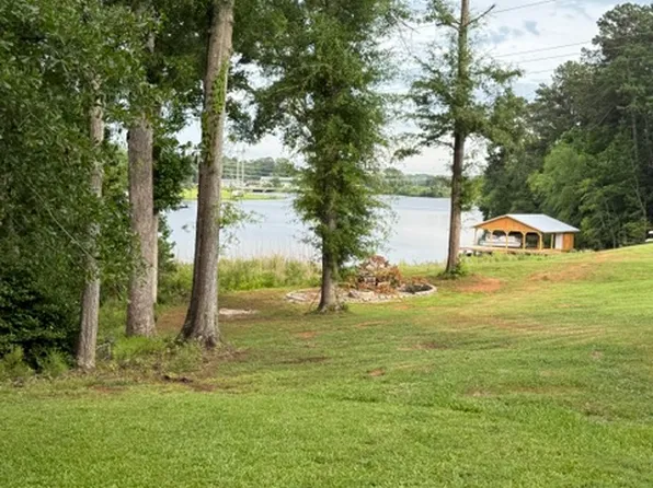 171 Landings Ln SW Side B, Milledgeville, GA 31061