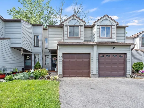 112 Sudbury Dr, Liverpool, NY 13088