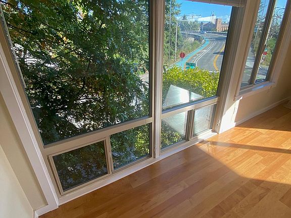 4th image of 7101 6th Ave NE APT 4