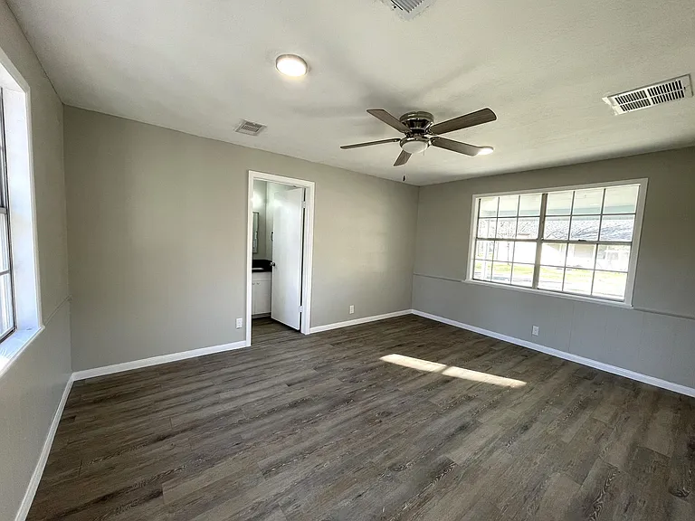104 County Road 2401 — Photo 25