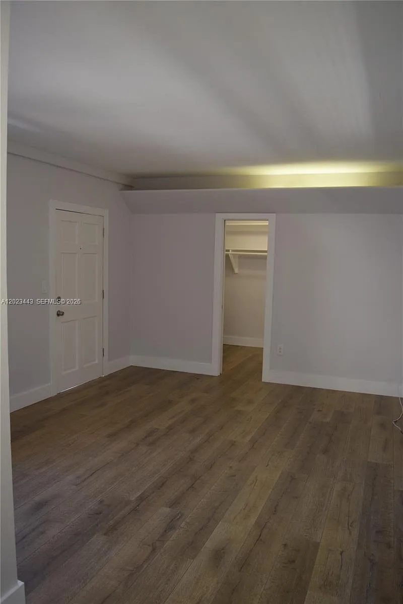 Building Photo - 125 Edgewater Dr #7