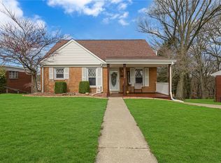 5016 Clifton Dr, Aliquippa, PA 15001