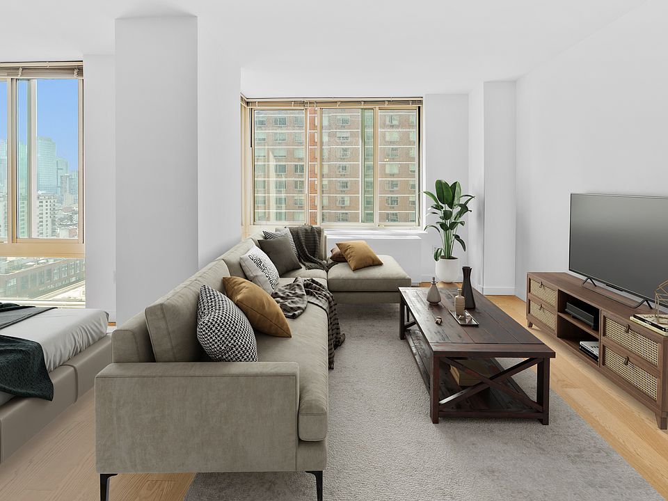 1st image of 260 W 54th St APT 21F