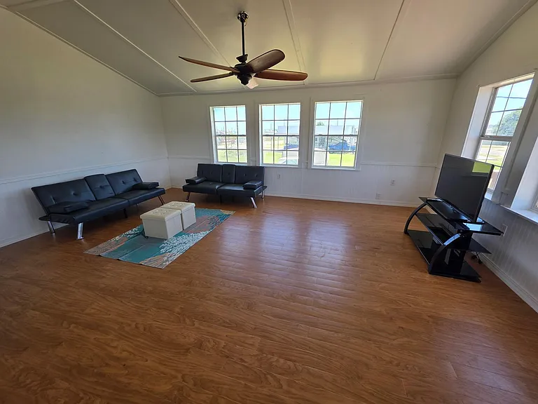 405 Blue Water Blvd — Photo 11