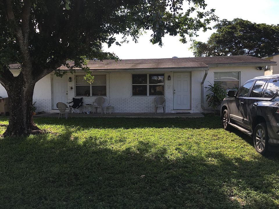 1st image of 6160 SW 41st Ct