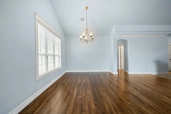 3742 W Austin St — Photo 8