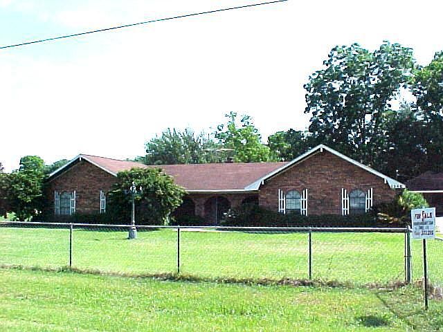 1st image of 1346 Breaux Bridge Sr High Rd