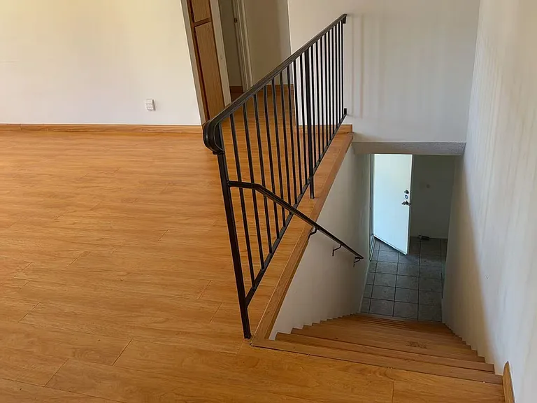 1218 S Cypress Ave #F — Photo 12