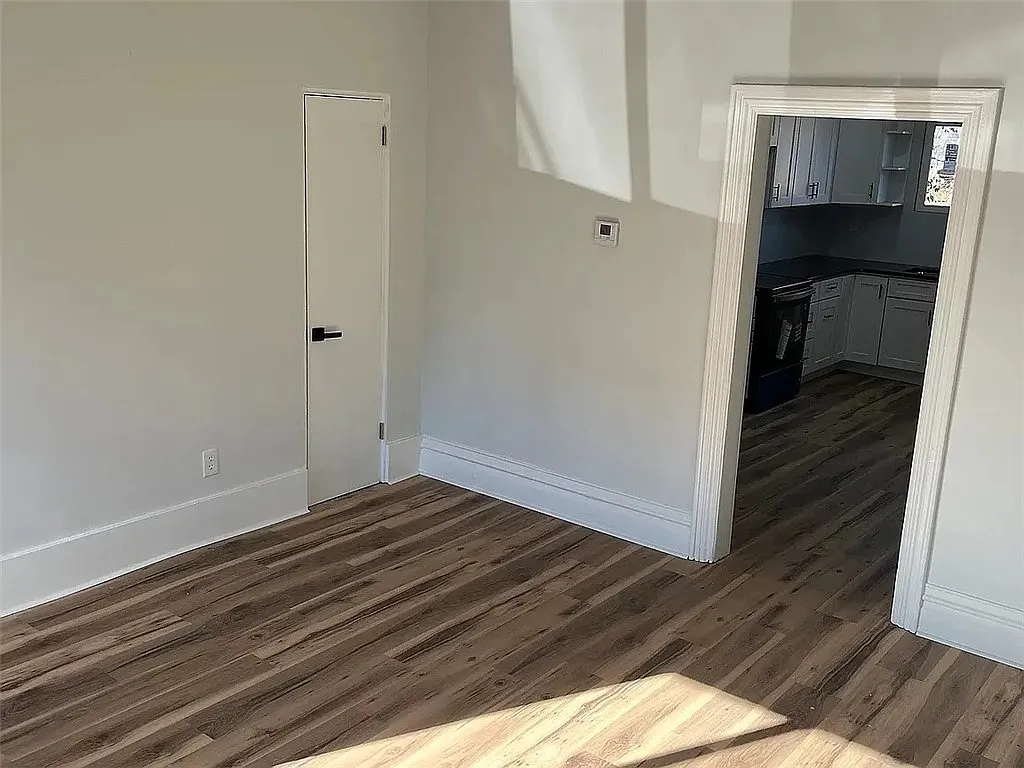 2 bed, $1,550 — Photo 3