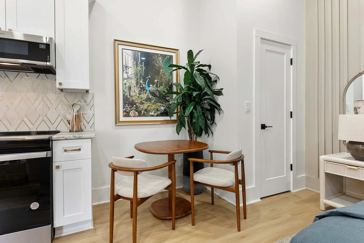 Studio, 1.0 bath, 592 sqft, $3,366 — Photo 3